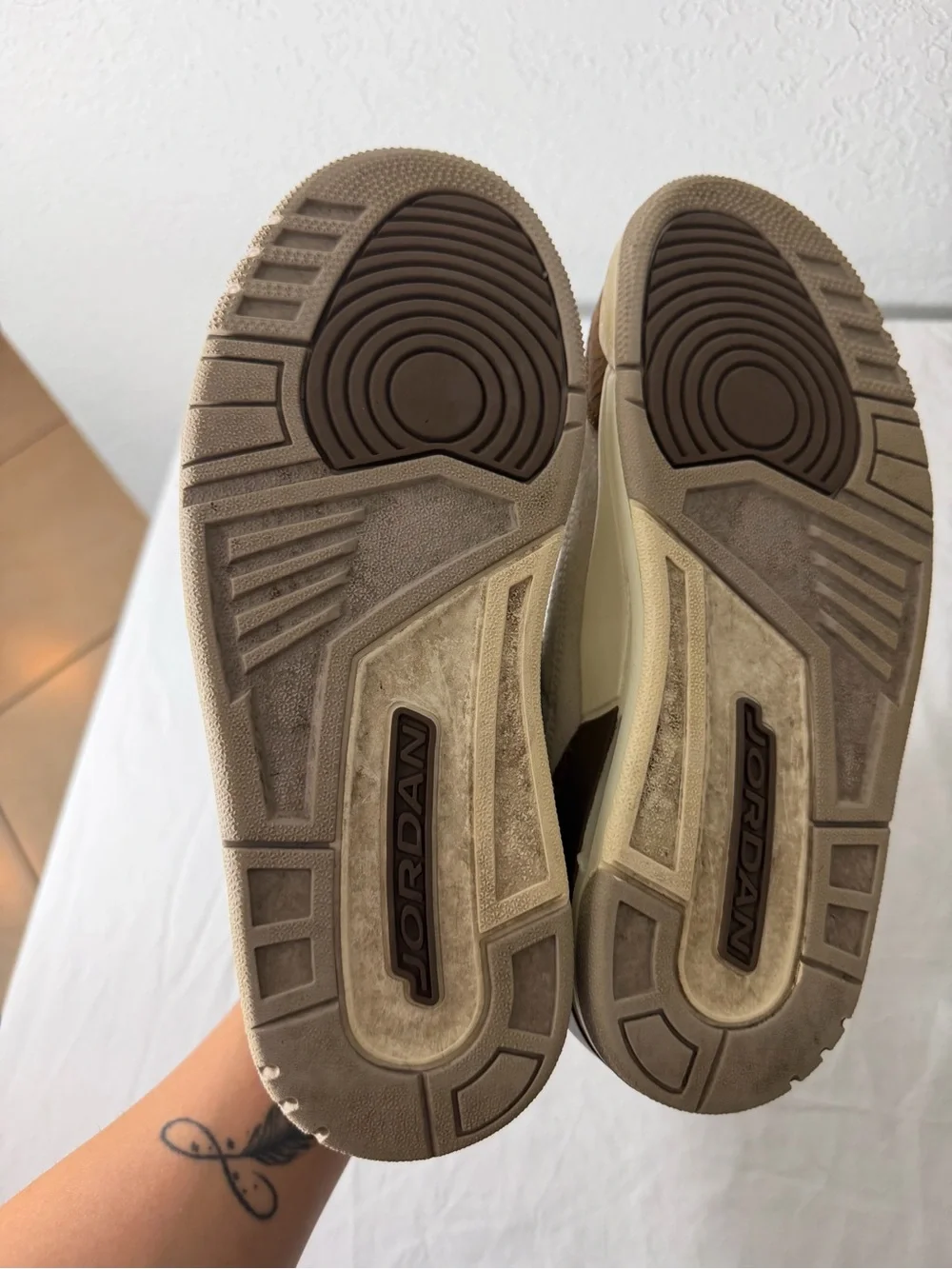 Air Jordan 3 Retro Palomino